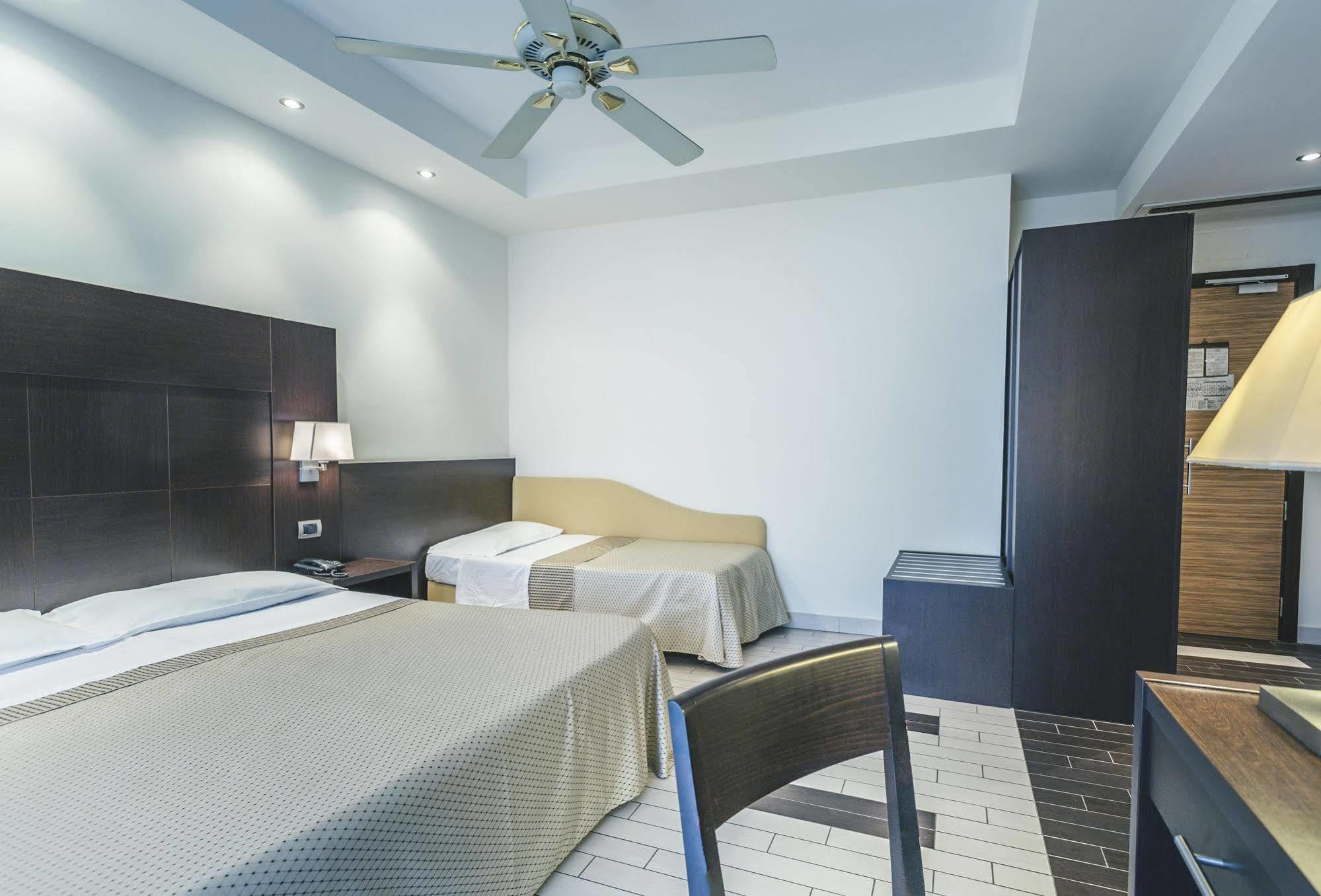 Hotel Principe Residence Vasto Dış mekan fotoğraf